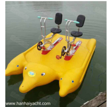 厂家直销 扬州滚塑产品加工塑料游艇绿色环保水上自行车双人脚踏